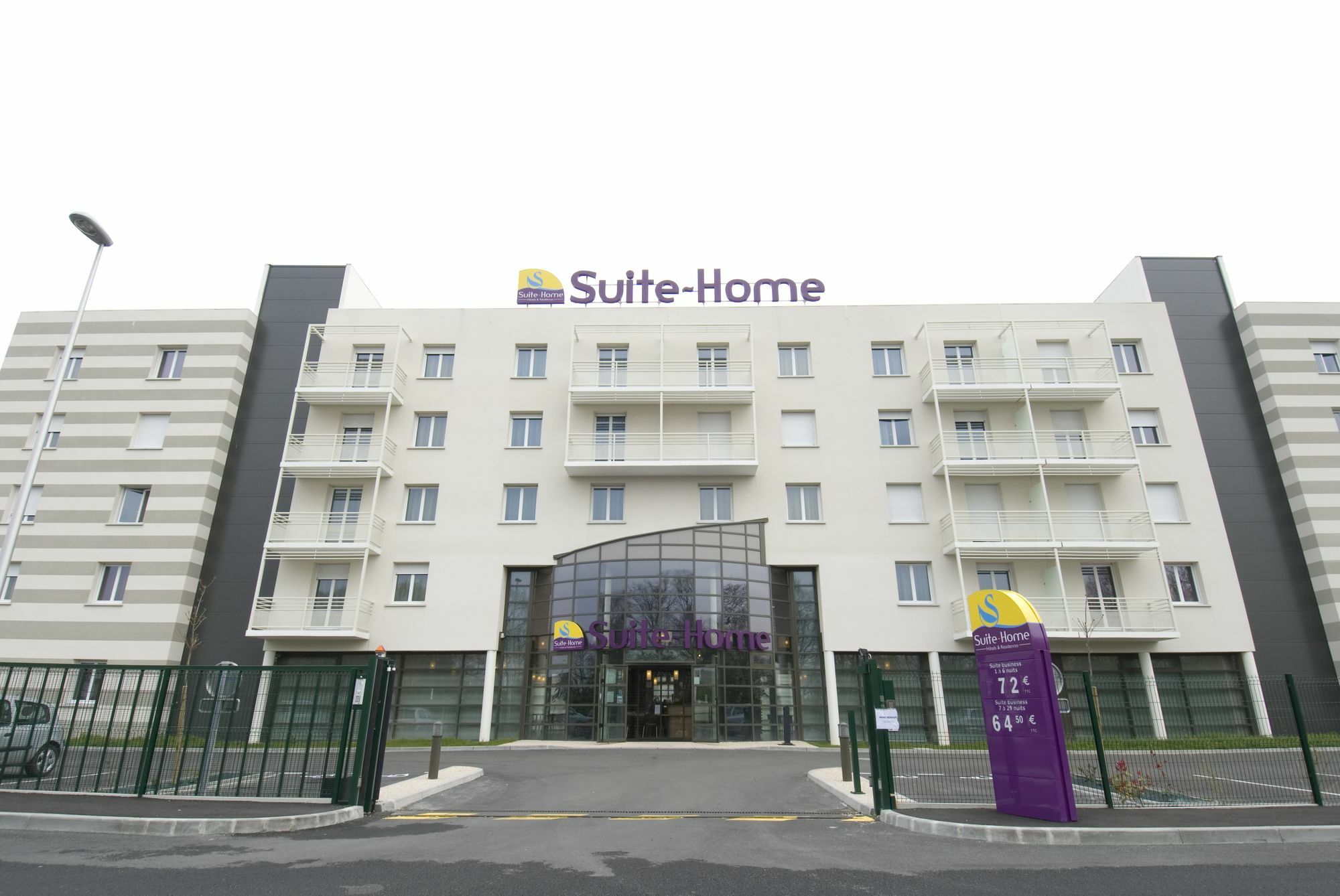 Suite-Home Orléans-Saran Exterior foto